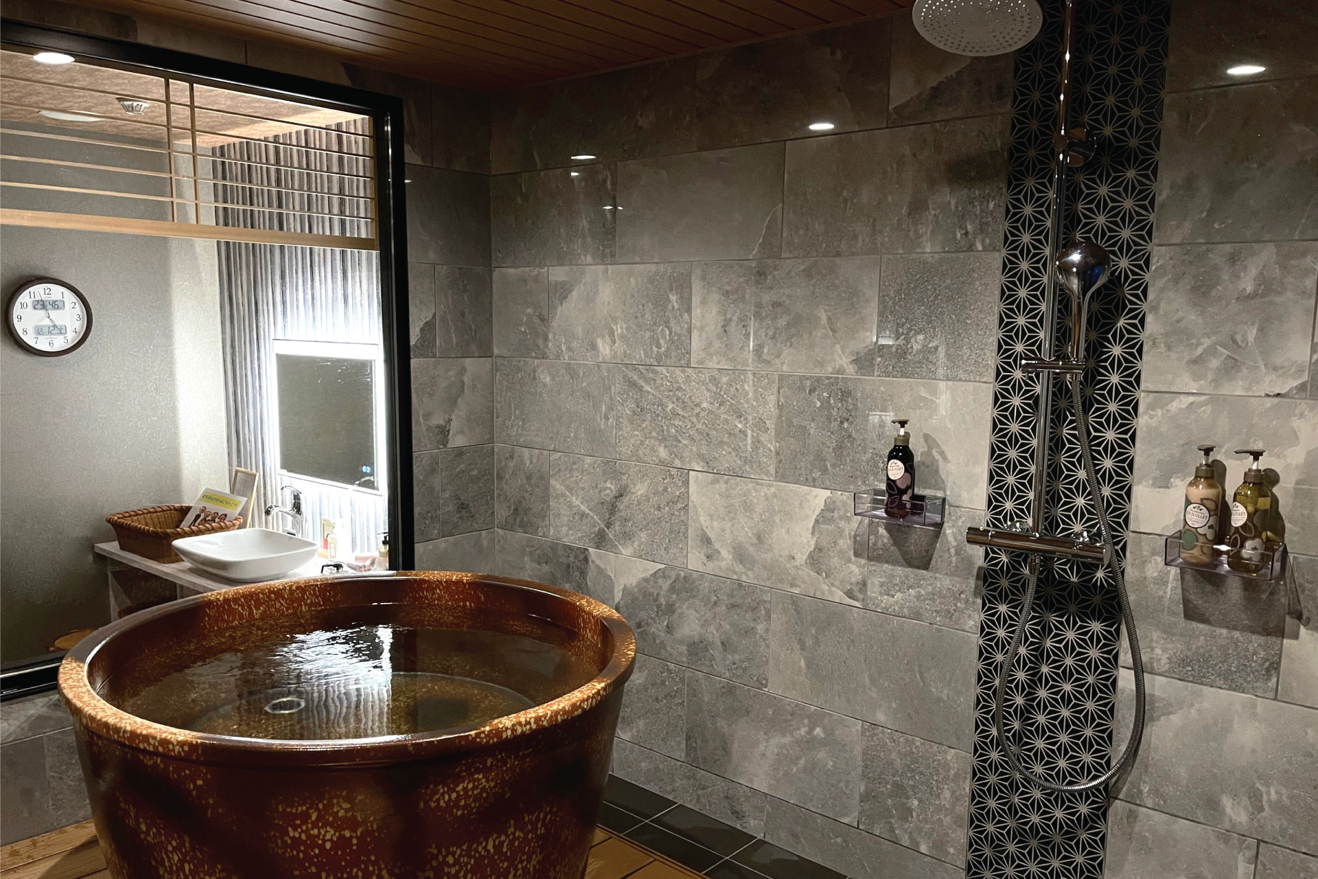 貸切温泉風呂・昭和の湯